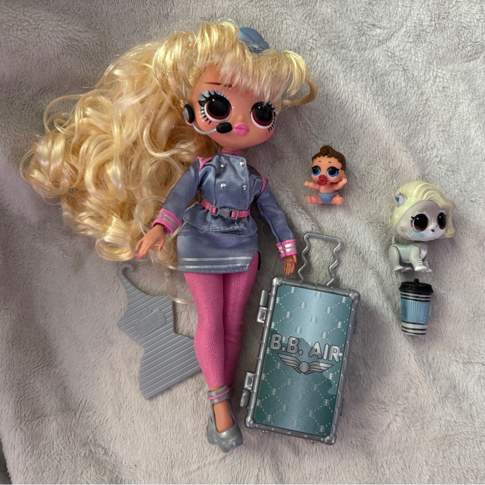 L.O.L. Surprise! Doll with Pink Outfit and Accessories